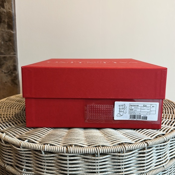 Valentino Garavani Rockstud 90mm Ankle-strap Sandals - Picture 6 of 11